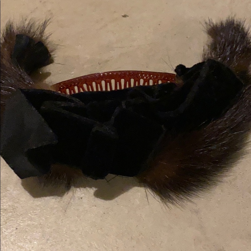 Mink - Picture 2 of 4
